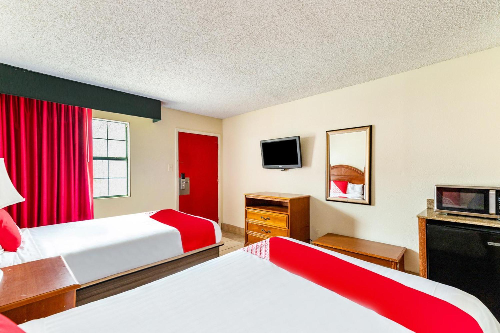 Oyo Hotel San Antonio Lackland Near Seaworld Dış mekan fotoğraf